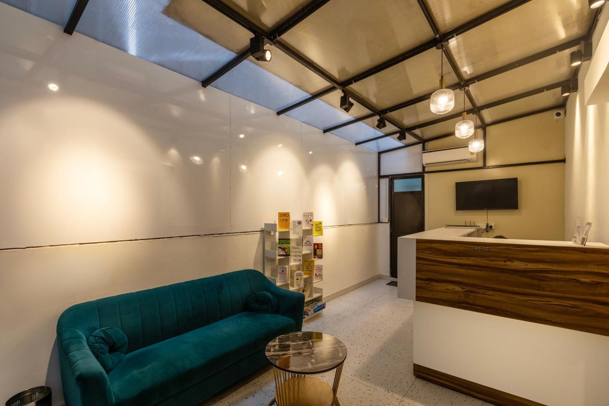 The Orion Premium Suites Mumbai Exteriör bild