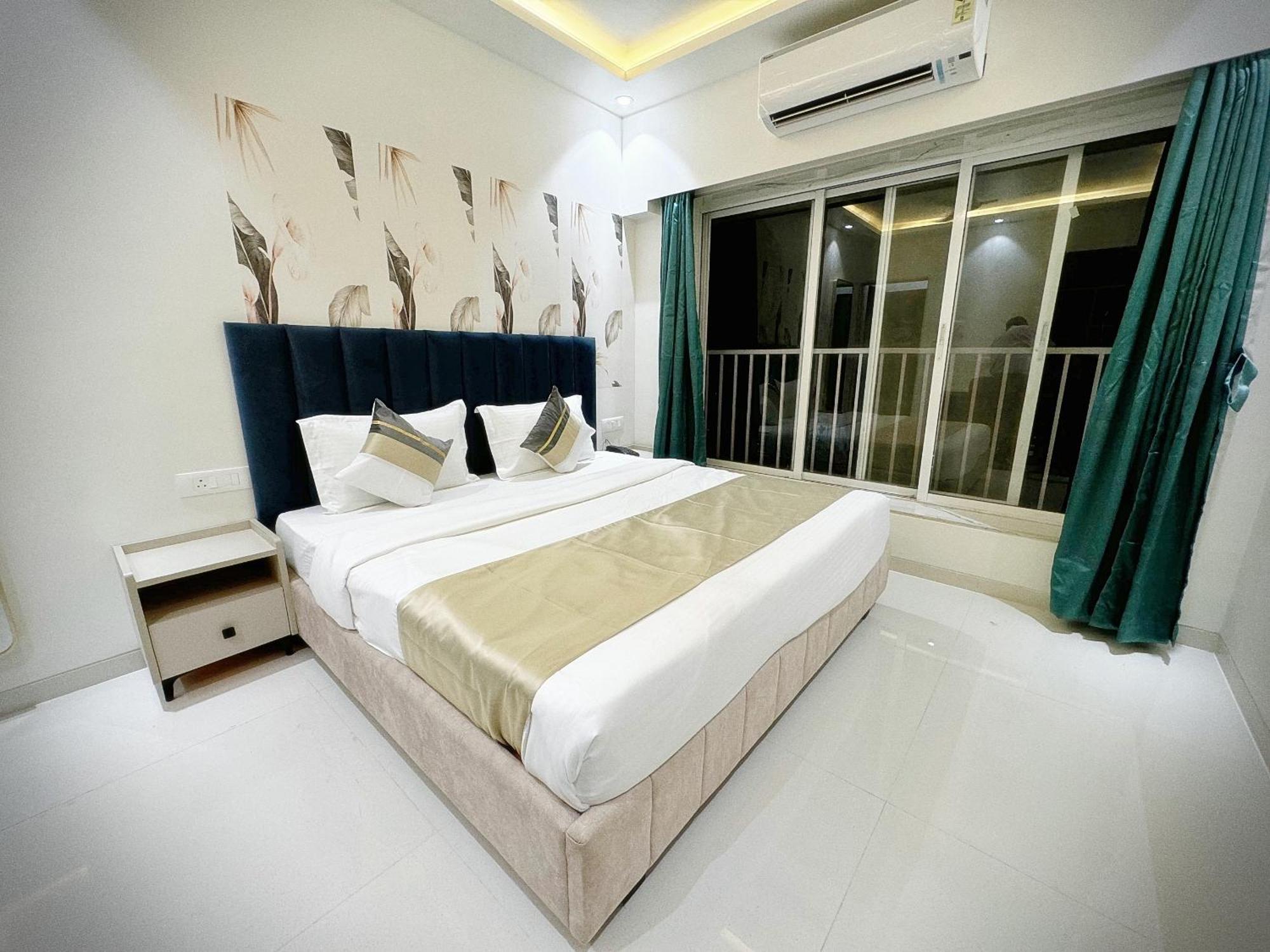 The Orion Premium Suites Mumbai Exteriör bild