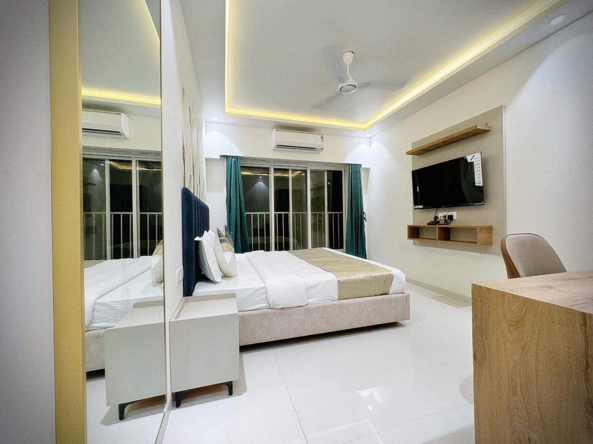 The Orion Premium Suites Mumbai Exteriör bild