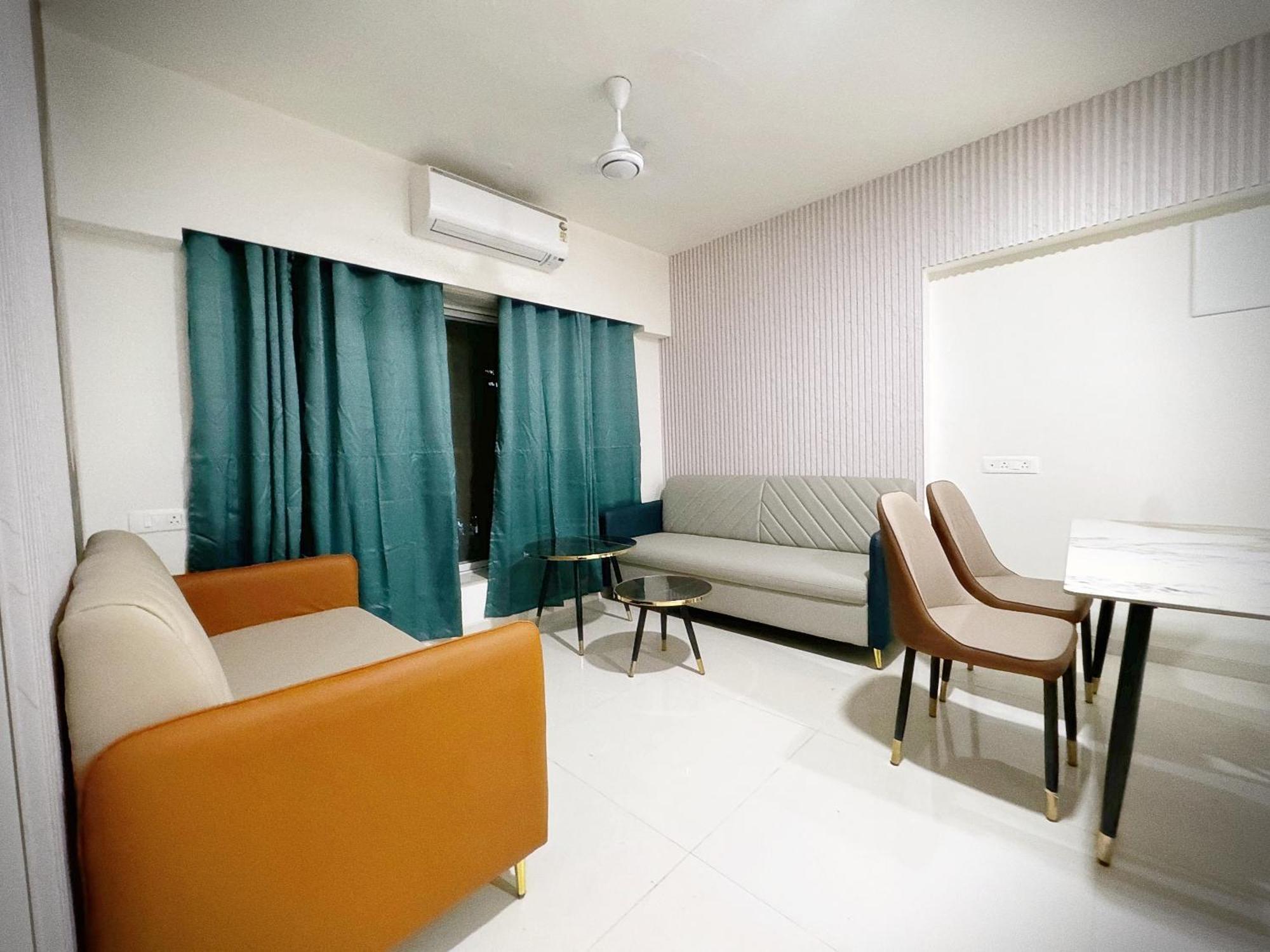The Orion Premium Suites Mumbai Exteriör bild